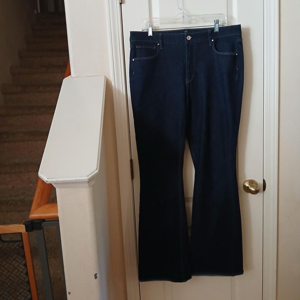 White House Black Market The Sculpt Skinny Flare Jeans 14 Long Capsule Wardrobe